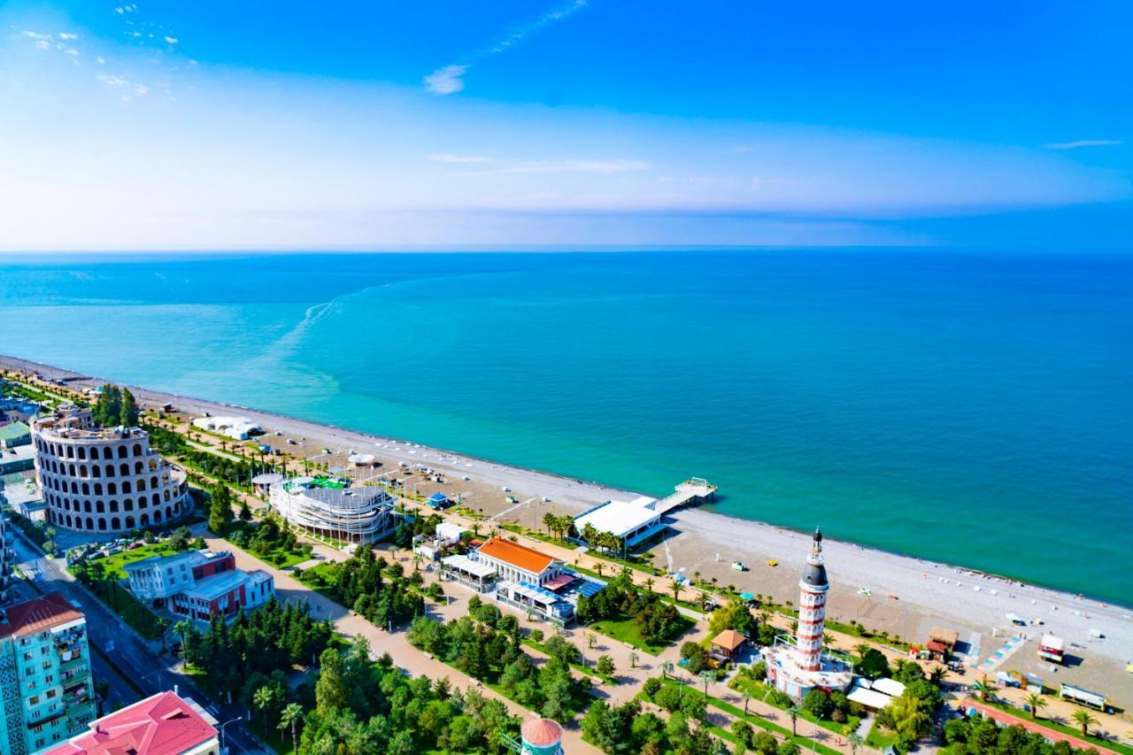 Orbi Sea View Apartment บาทูมิ ภายนอก รูปภาพ